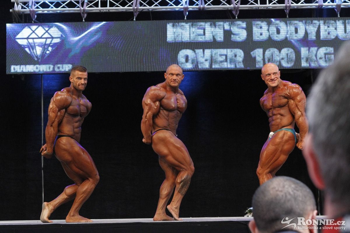 Jan Turek na IFBB Diamond Cupu 2016 p�i souboji se soupe�i v kulturistice mu�� nad 100 kg