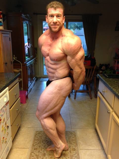 Josh Wade 7 t�dn� p�ed NPC Team Universe 2016