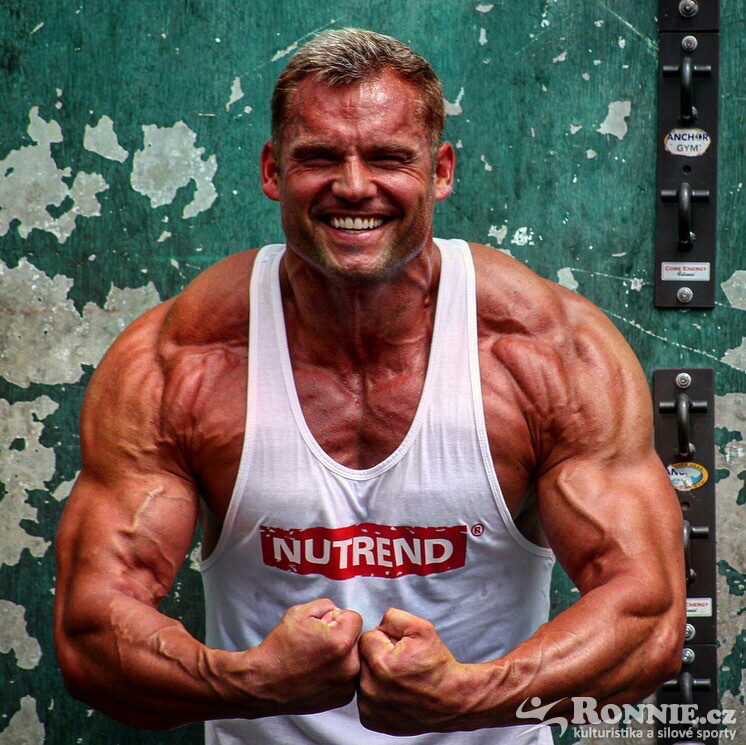Martin Mester�