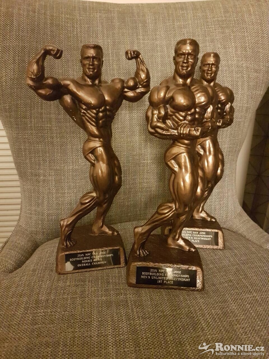 Trofeje Sl�vka Vinogradova z NPC San Jose Championships 2016
