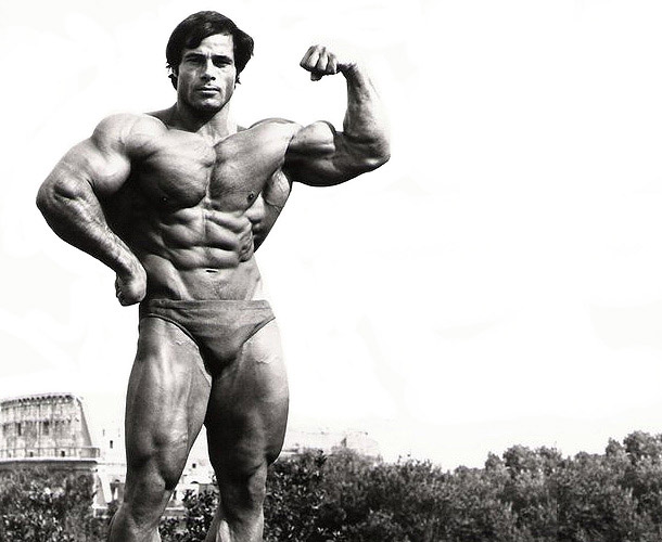 Franco Columbu (1976)