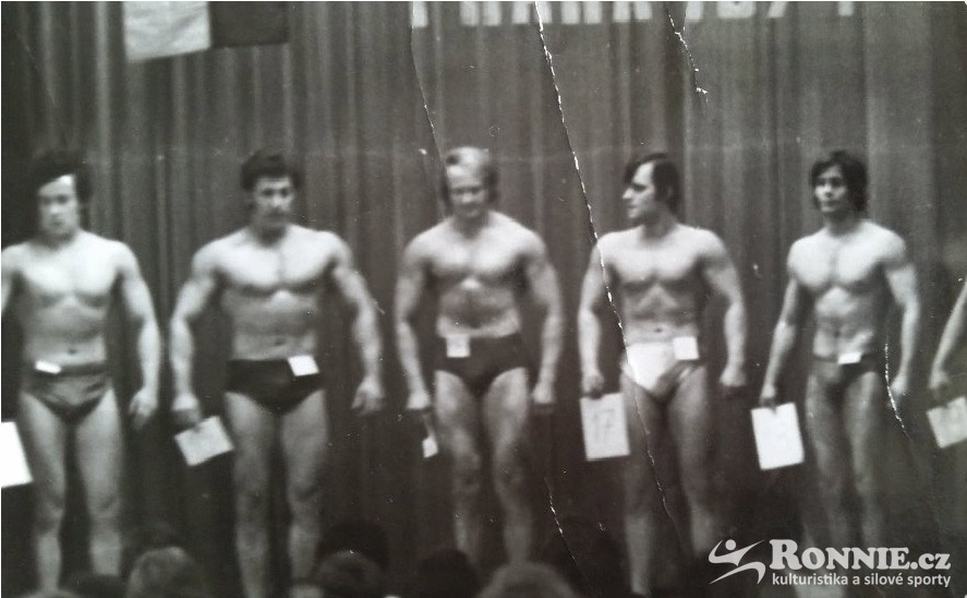 Oblastn� p�ebor hlavn�ho m�sta Prahy 1974 - zleva Macek, Hork�, Sl�ma, Flori�n, Kol��