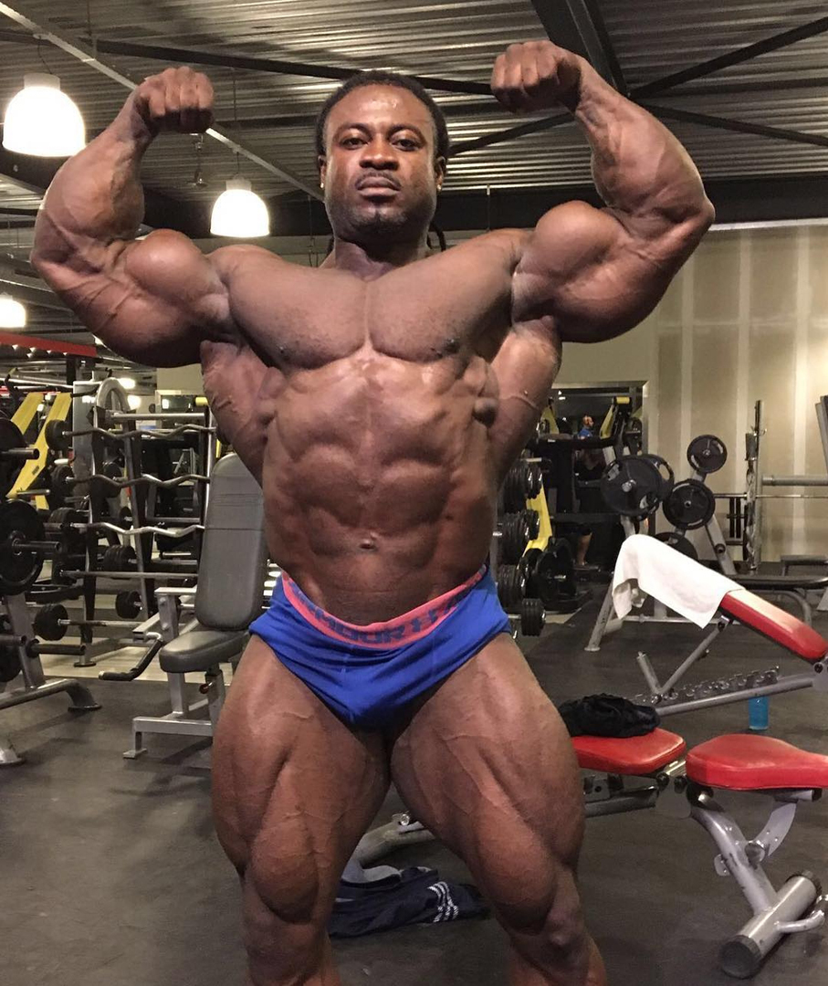 William Bonac 2,5 t�dne p�ed Mr. Olympia 2016