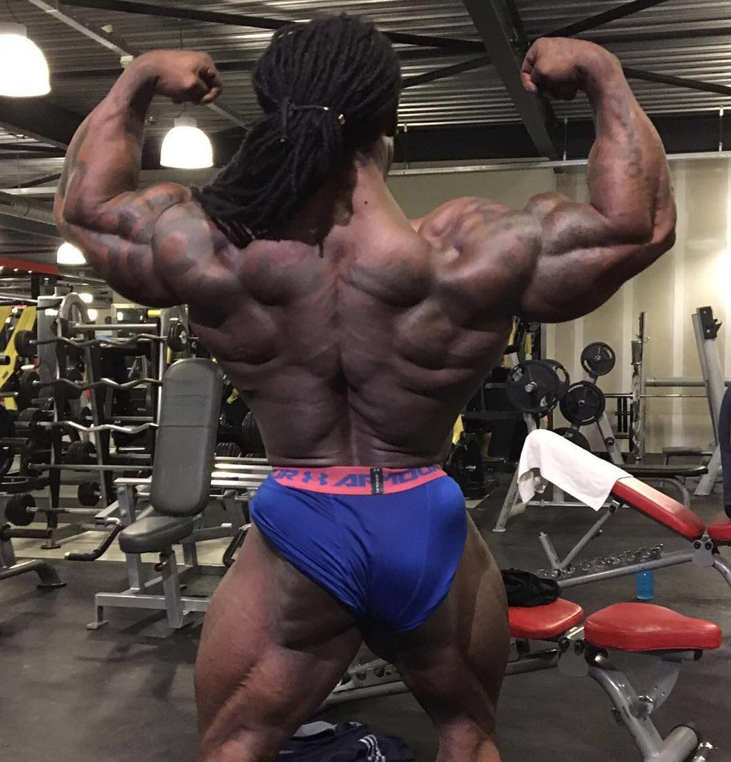 William Bonac 2,5 t�dne p�ed Mr. Olympia 2016