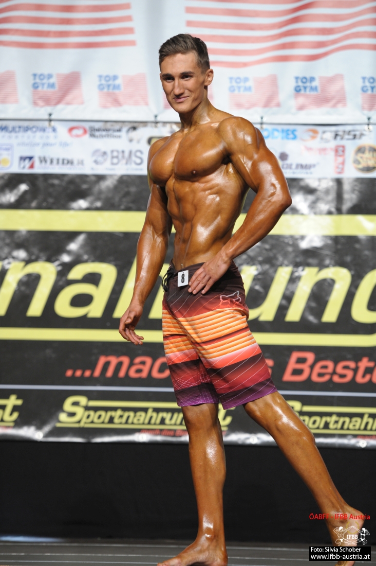 Marek Kavina