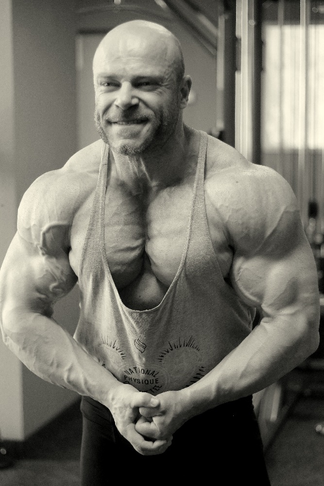 Pavel Bret�najdr