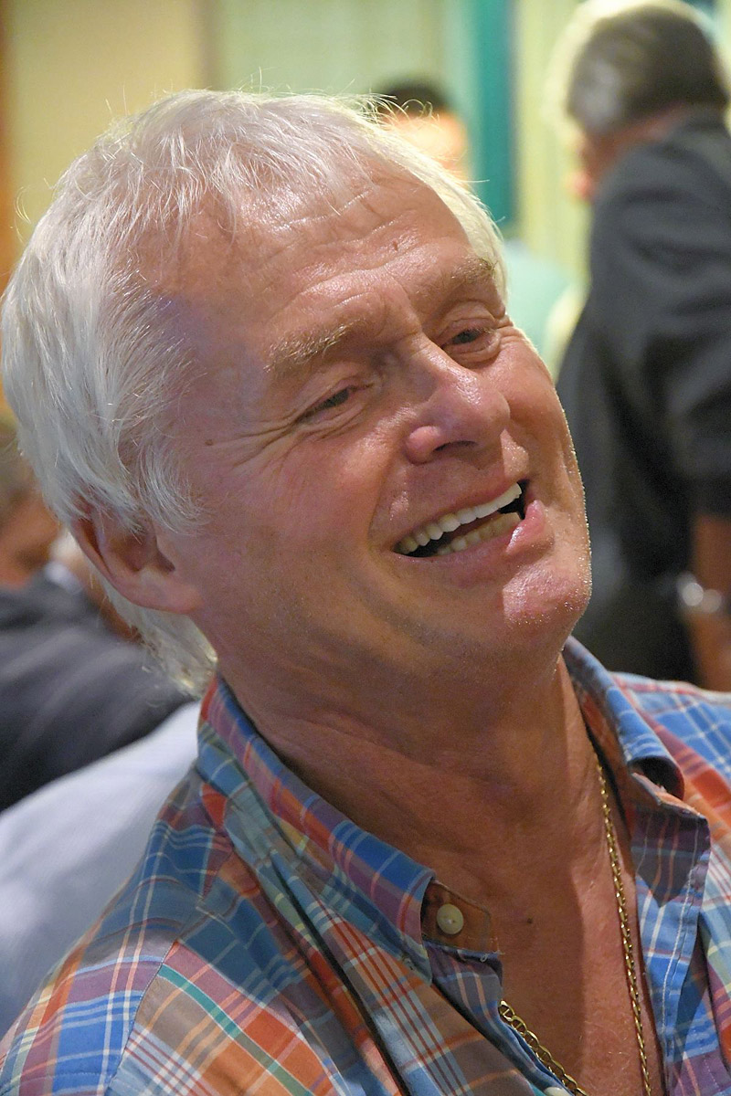 Vzp�ra� Karel Pech