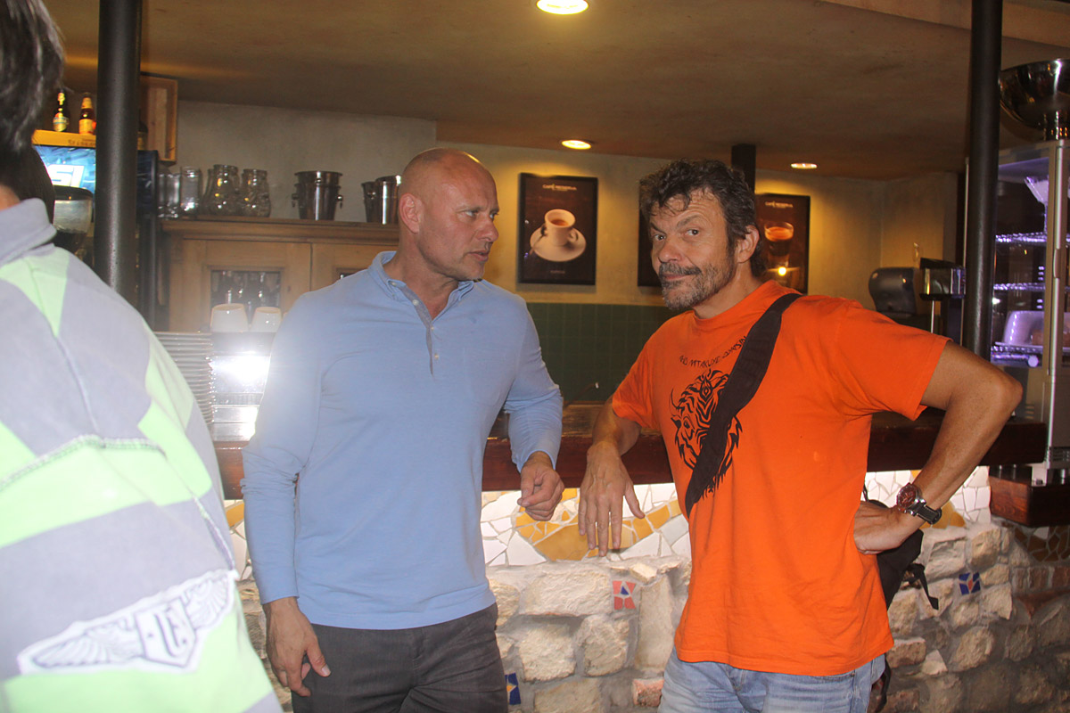 Josef Adlt a jeho "photo-sparing" Milan Vachal
