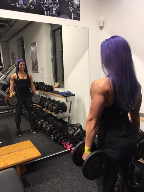 Ivana Dvo��kov� p�ed MS ve fitness 2016