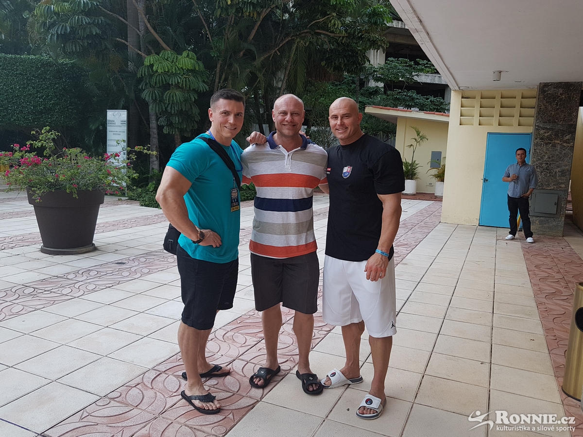 Vja�eslav Vinogradov, Josef Adlt, Tom� Bure�