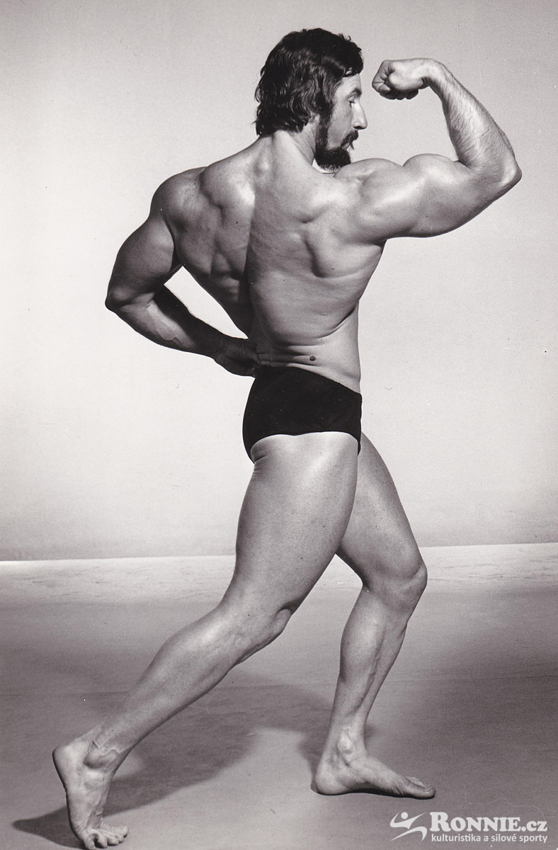 1976 � Pavel Nesn�dal � ateli�rov� focen�