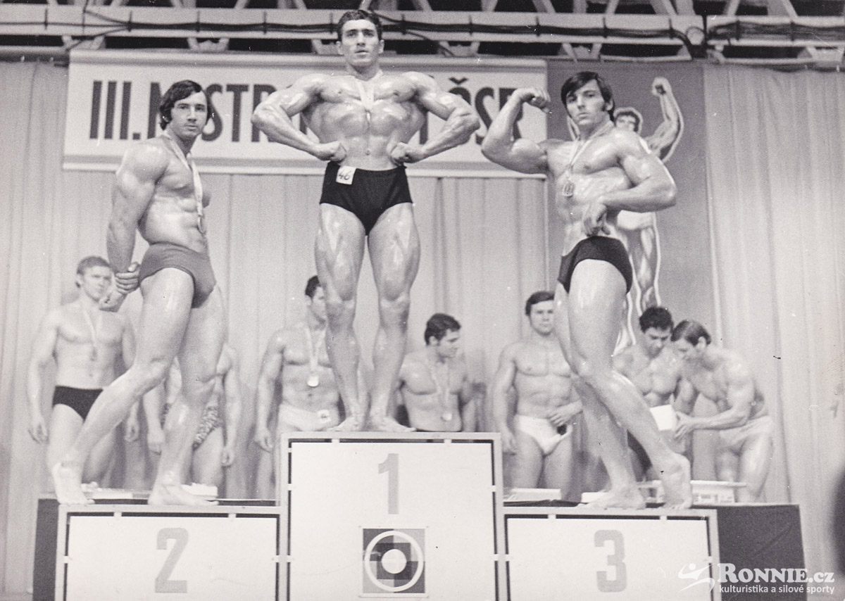 1971 Ostrava � mistrovstv� �SSR � medailist� zleva Pavel Nesn�dal, Jaroslav Satina, Jozef Scott