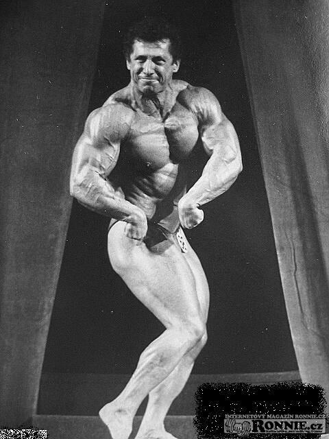 Vladim�r Semer�d v top form� v roce 1990�