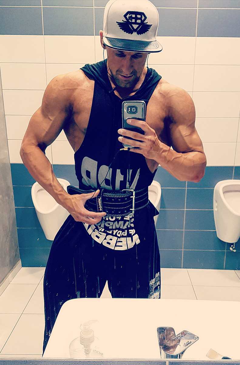 Jarom�r Tykal�