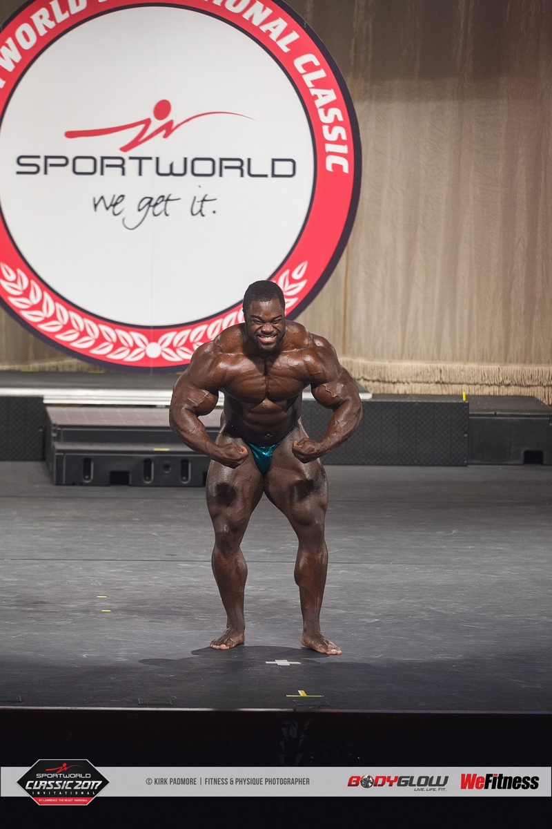Brandon Curry