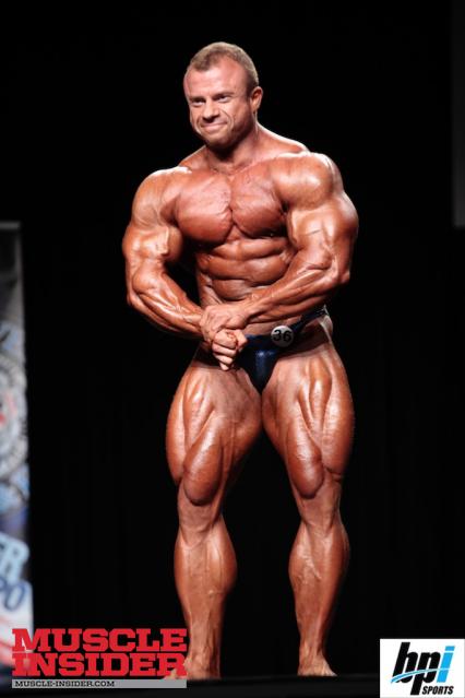 Andrej Mozol�ni