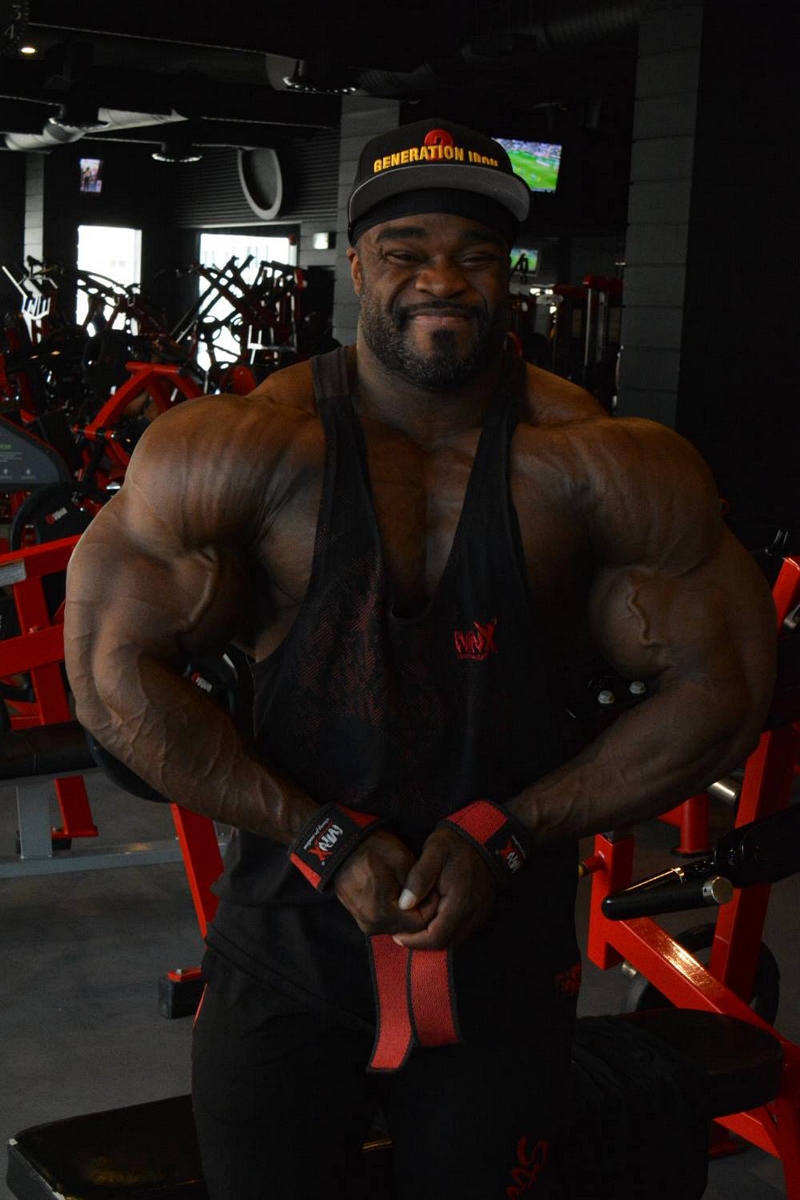 Brandon Curry