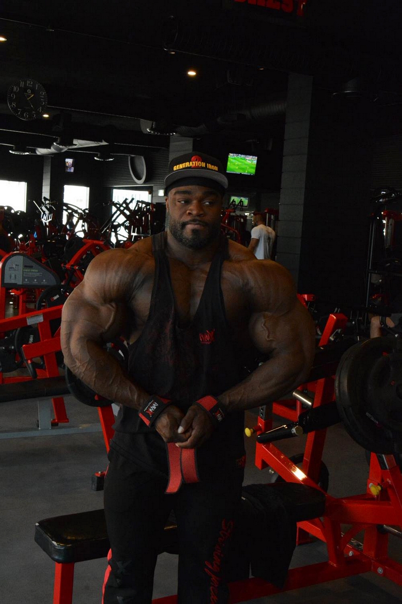 Brandon Curry