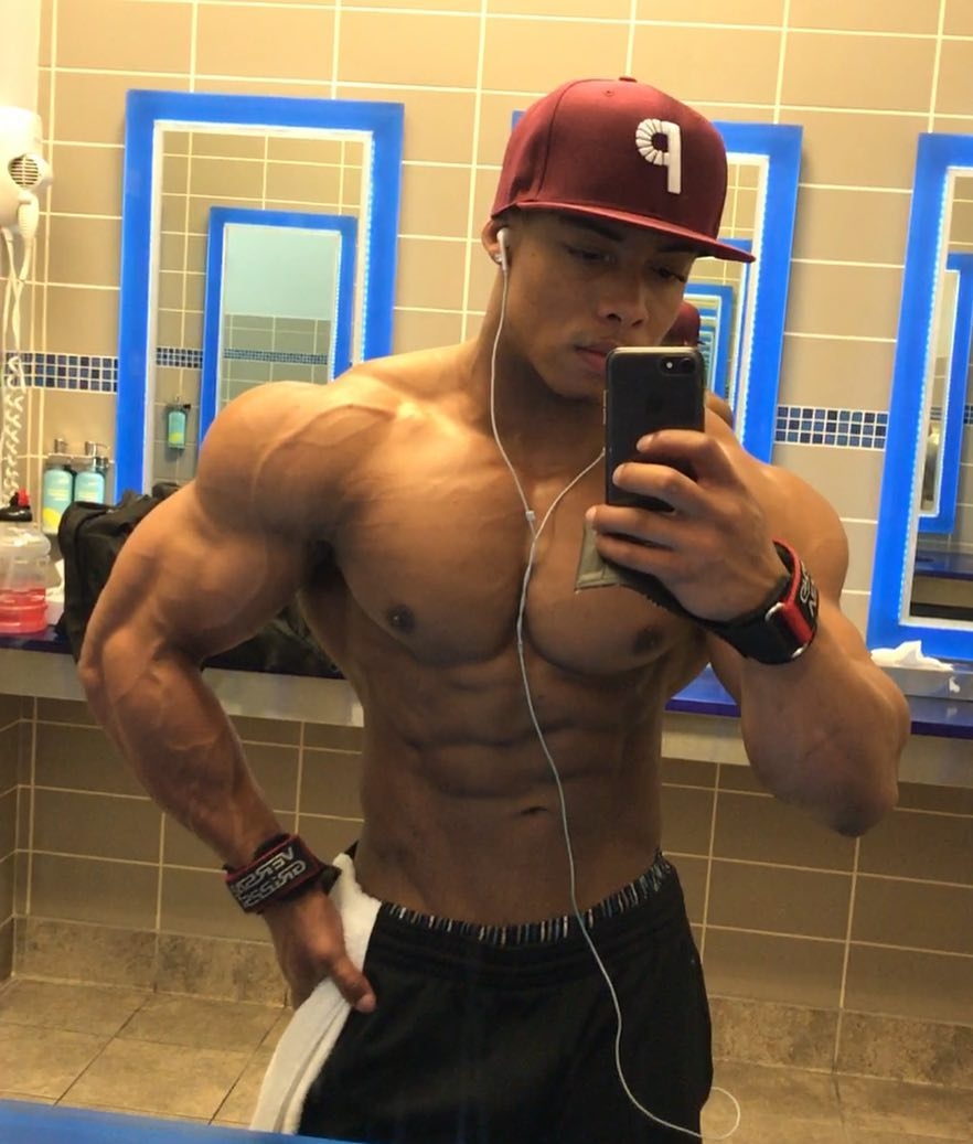 Ahmad DeGuzman 5 t�dn� p�ed Olympia Men�s Physique Showdown 2017