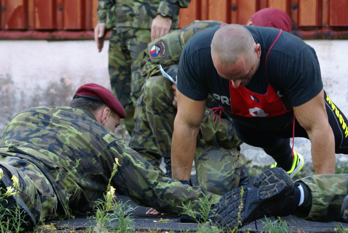 Z archivu 43. v�sadkov�ho praporu Chrudim - foto des�tn�k Jakub �koln�k