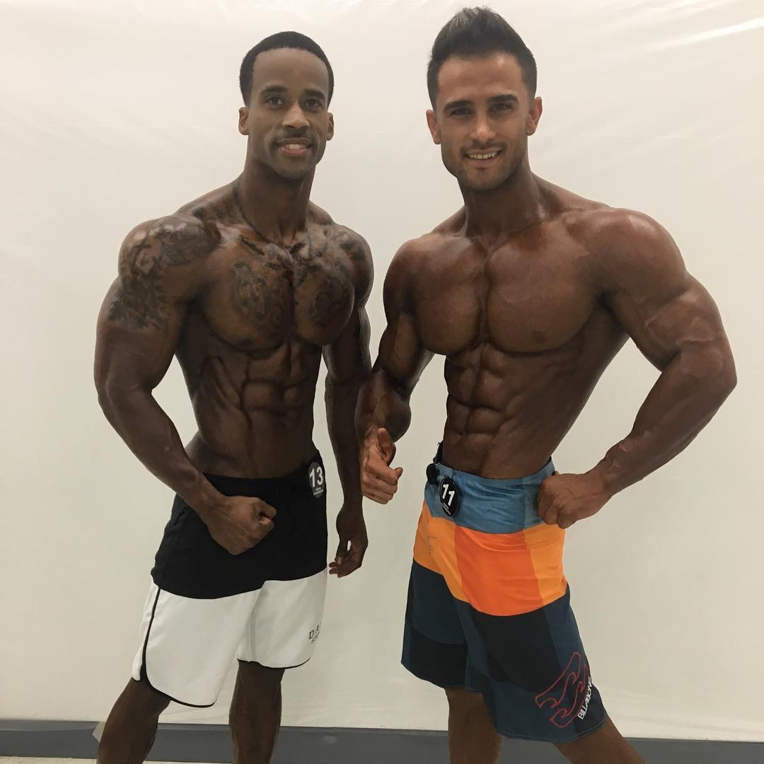 Andre Smith, Omid Eskandary�