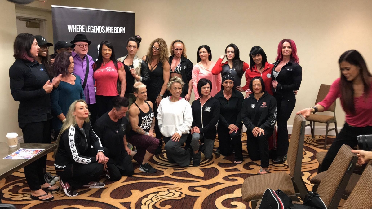 ��astnice Ultimate Warriors Pro 2017�