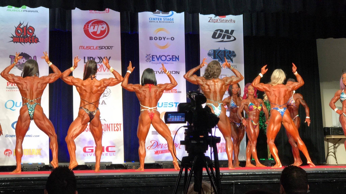 Melissa Pearo, Valentina Mishina, Priscila Cavilha, Essence Monet, Margita Z�molovᠠ