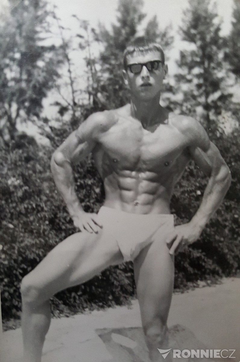 Bohumil Div�lek, 18 let