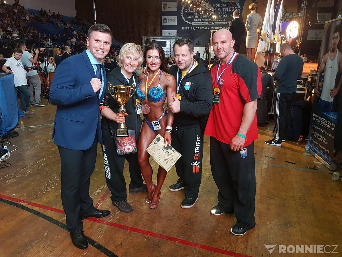 Vja�eslav Vinogradov, Zdena Raz�mov�, Sandra B�rtov�, Martin Novotn�, Tom� Bure��