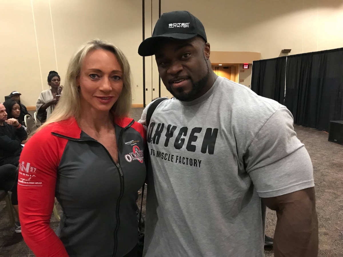 Margita Z�molov�, Brandon Curry�