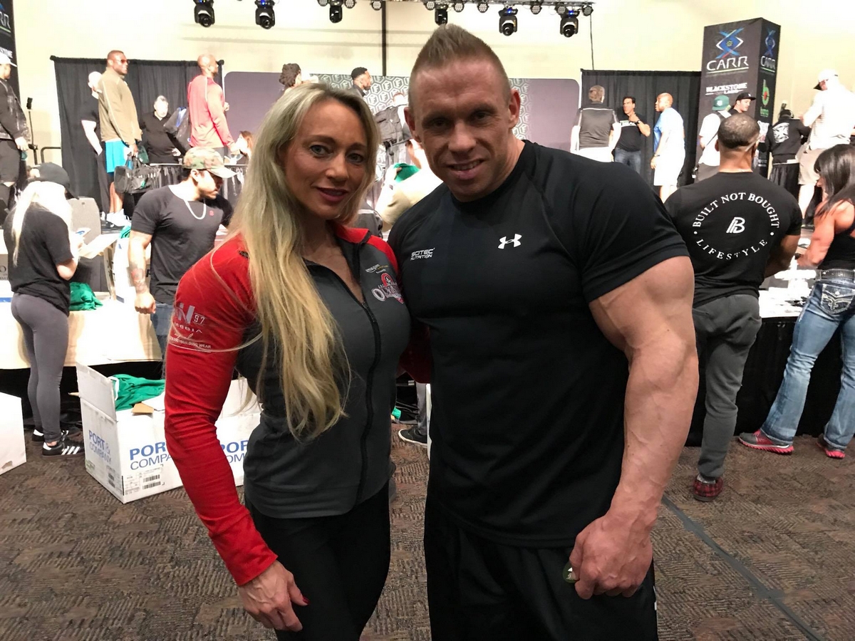 Margita Z�molov�, Daniel Toth�