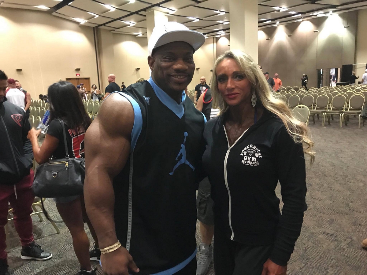 Dexter Jackson, Margita Z�molov�