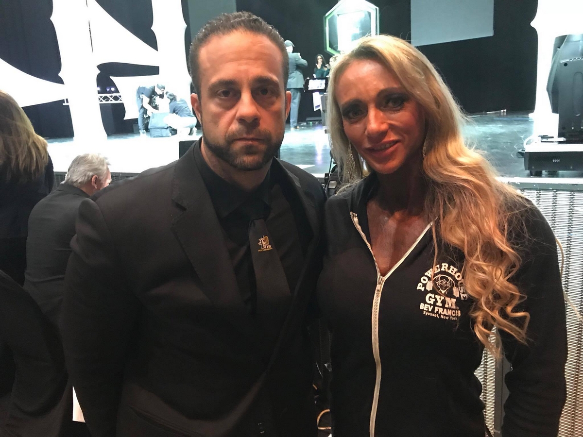 Tamer El Guindy, Margita Z�molov�