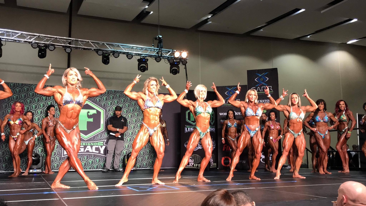 Melissa Pearo, Antoinette Downie, Priscila Cavilha, Valentina Mishina, Tannaz Malekzadeh, Amanda Smith�
