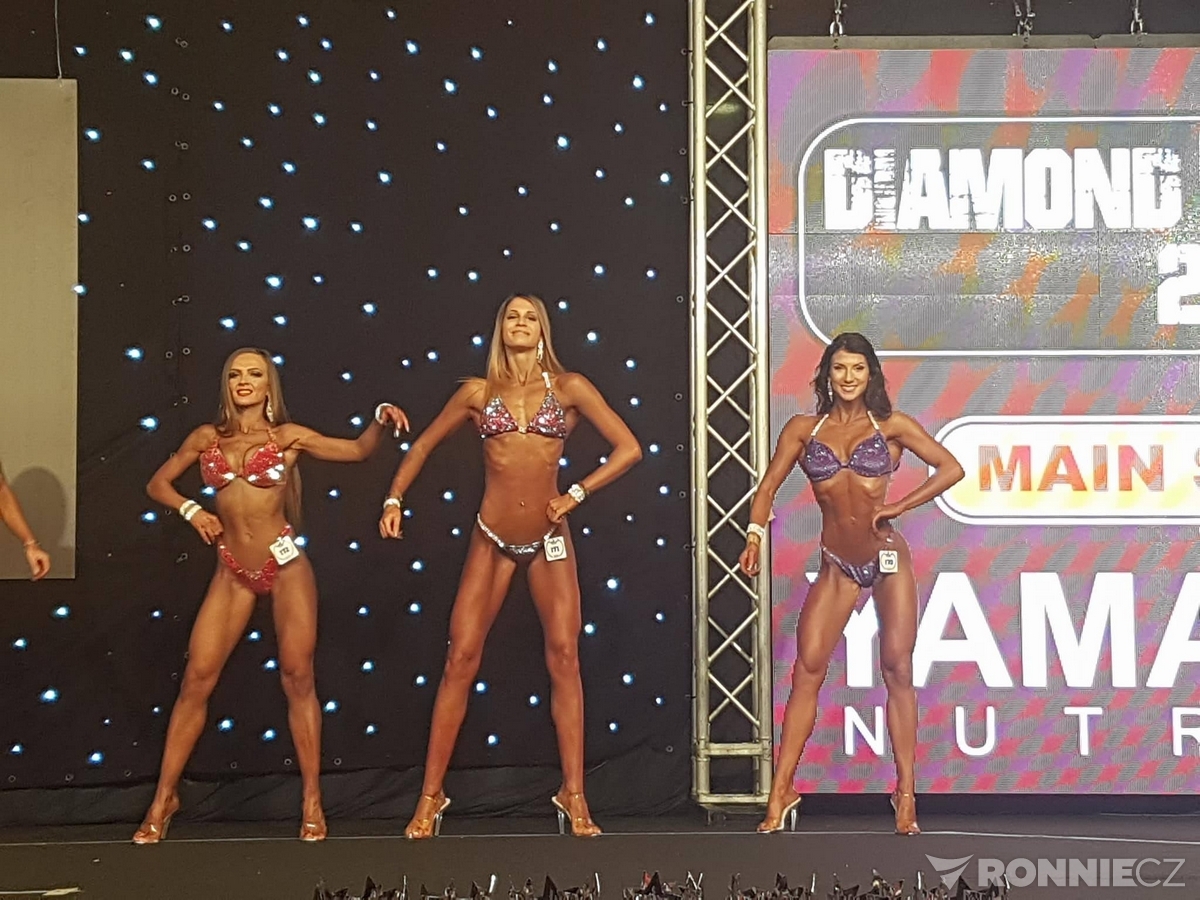 Bikiny fitness juniorek�na IFBB Diamond Cup Milano 2017�