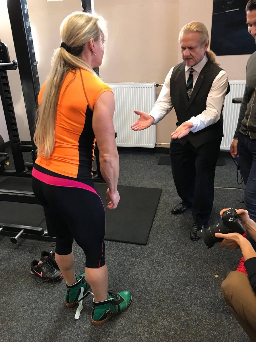 Margita Z�molov�, Tom Platz��