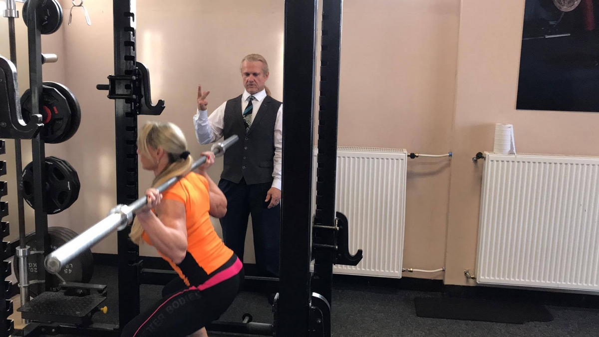 Margita Z�molov�, Tom Platz��