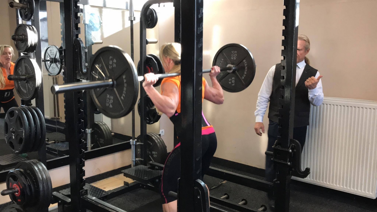 Margita Z�molov�, Tom Platz��
