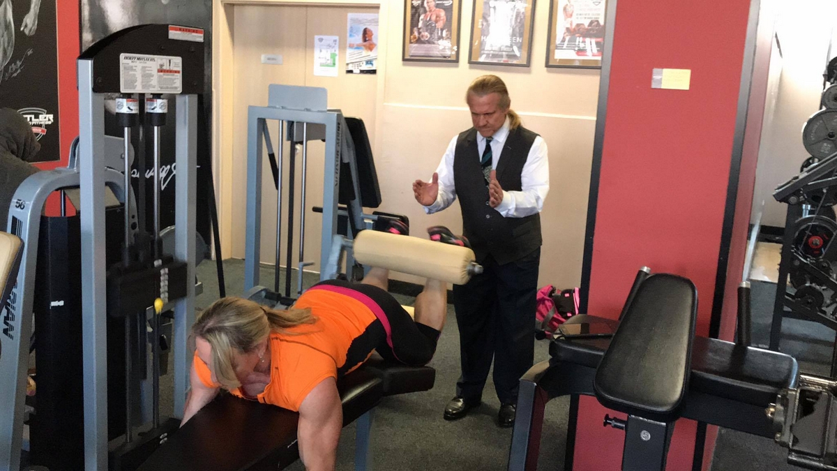 �Margita Z�molov�, Tom Platz�