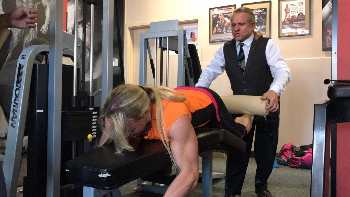 Margita Z�molov�, Tom Platz��