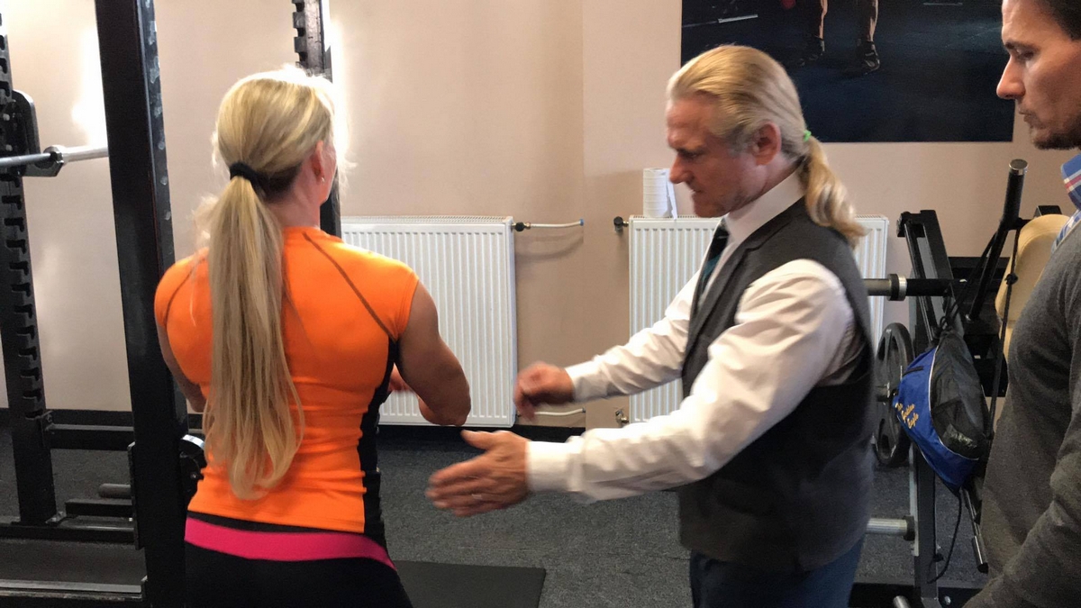 Margita Z�molov�, Tom Platz��