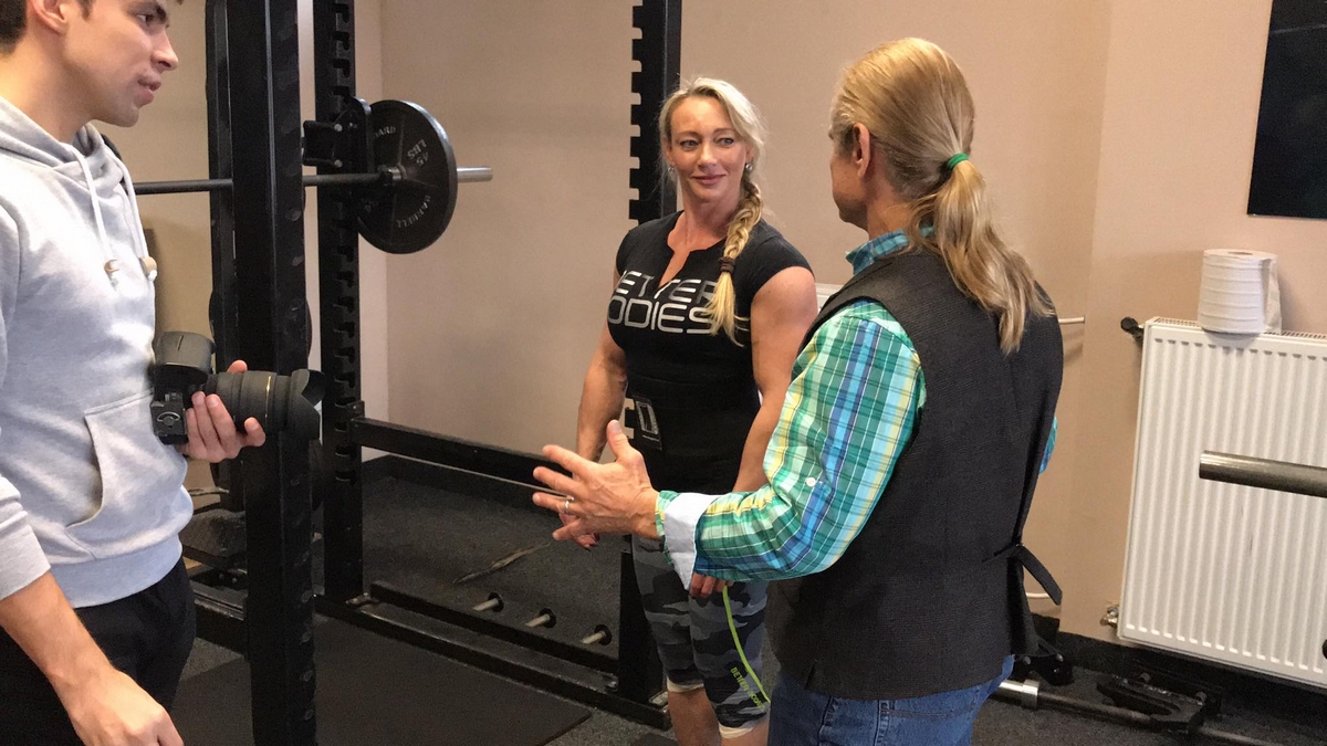 ��Margita Z�molov�, Tom Platz