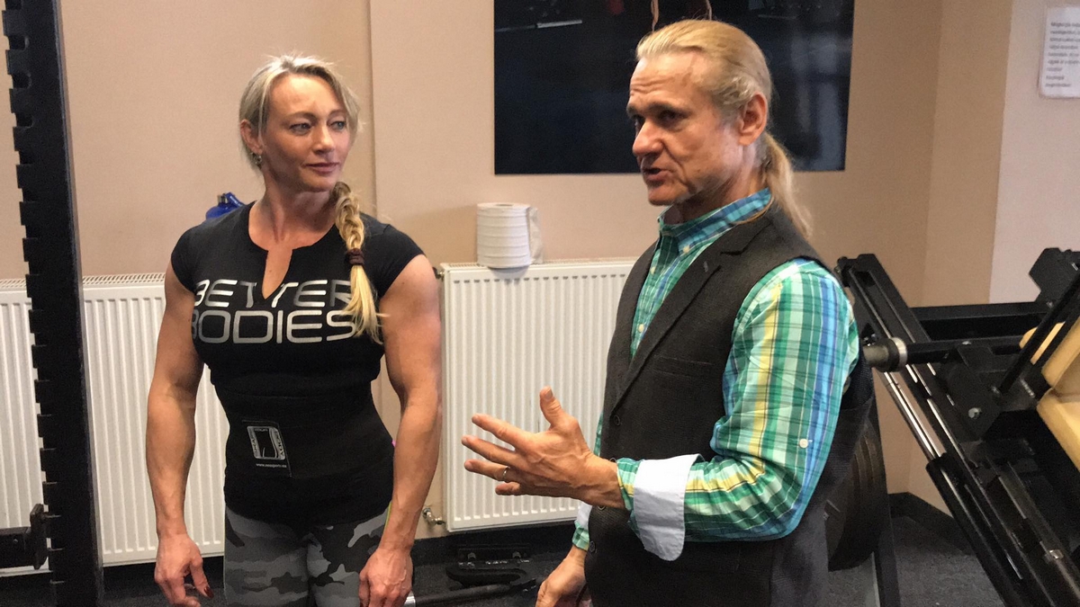 �Margita Z�molov�, Tom Platz��