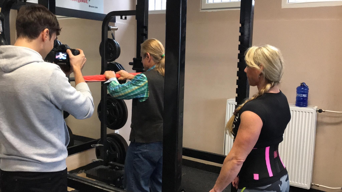 �Margita Z�molov�, Tom Platz��