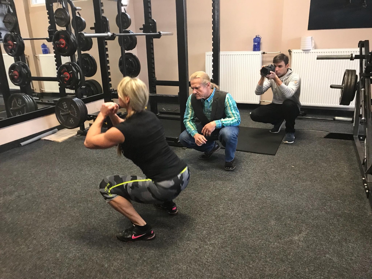 �Margita Z�molov�, Tom Platz��