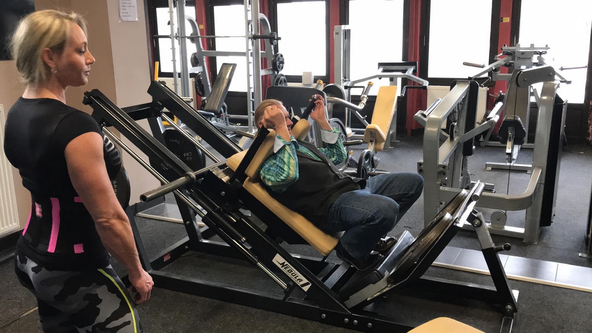 �Margita Z�molov�, Tom Platz��