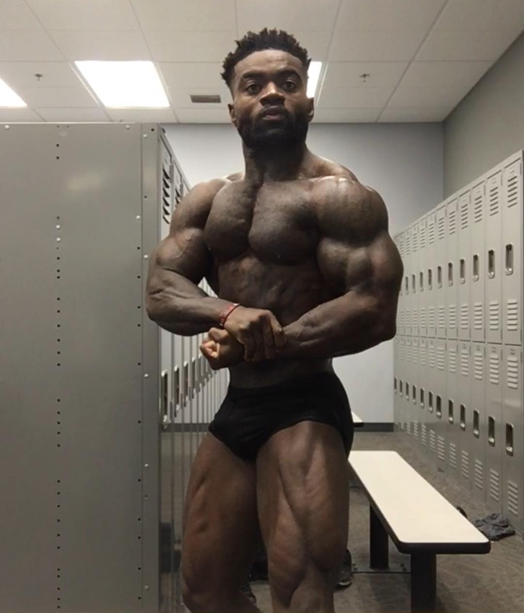 Valentino Harris