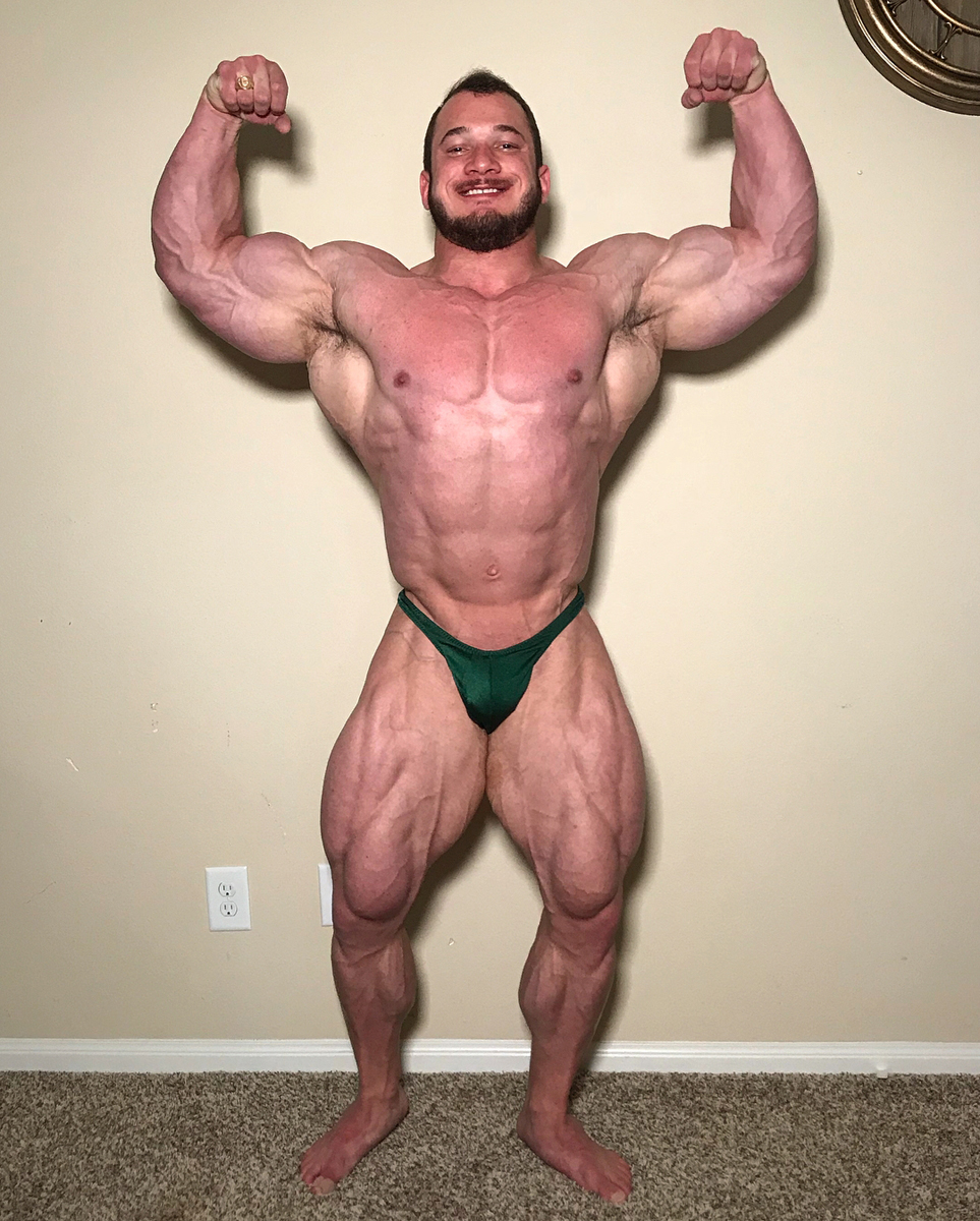 Hunter Labrada 