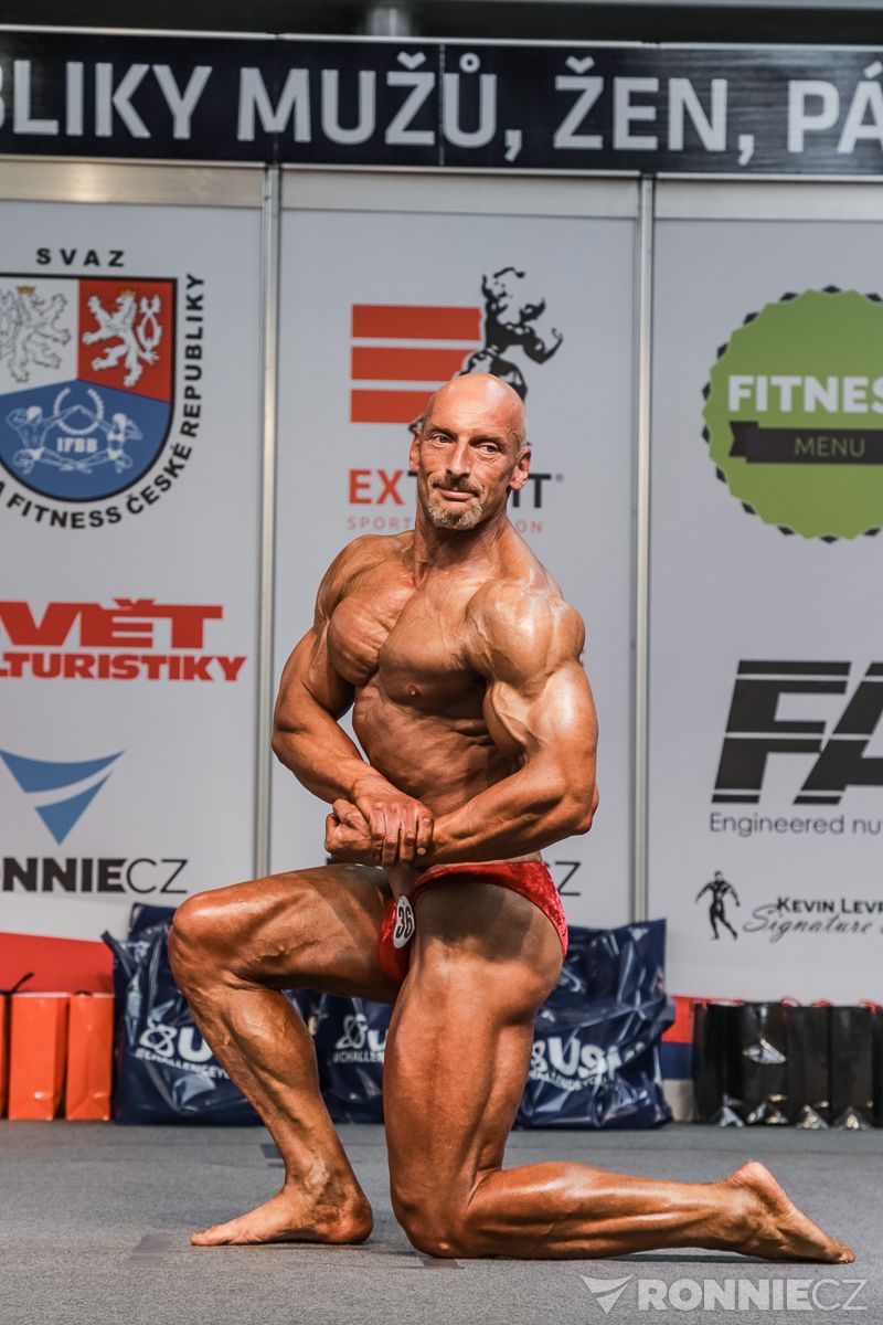 Bohuslav Kraj��ek