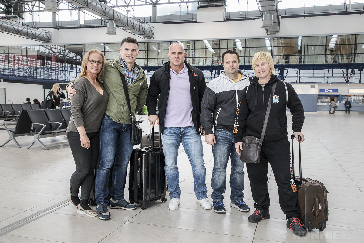 Ludmila ��ov�, Vja�eslav Vinogradov, Tom� Bure�, Martin Novotn� a Zdena Raz�mov�